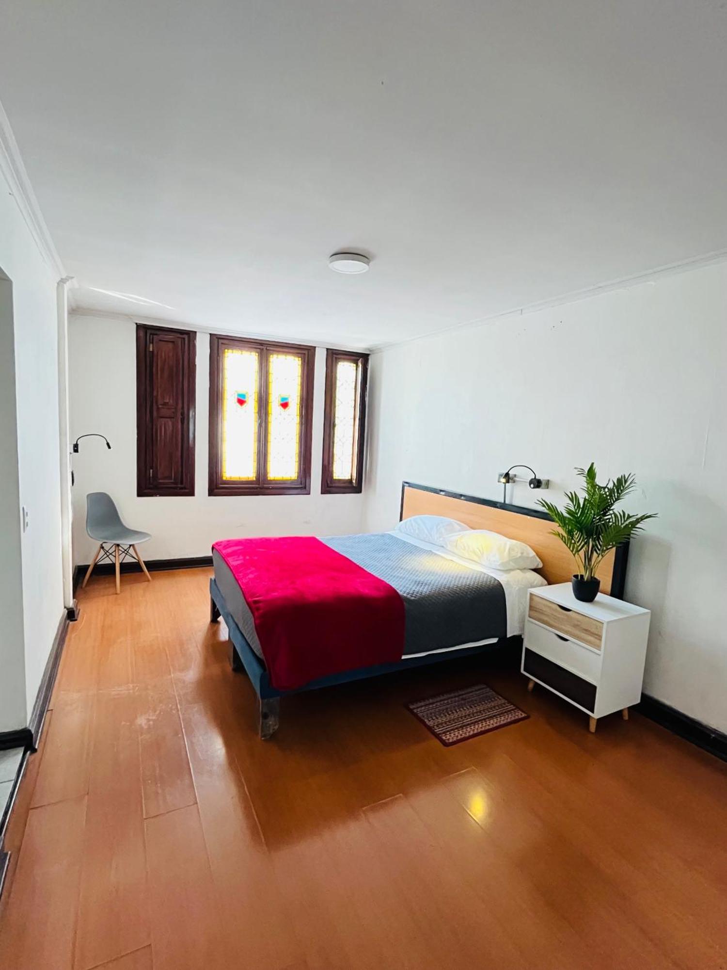 Enjoy Hostel 圣地亚哥 外观 照片